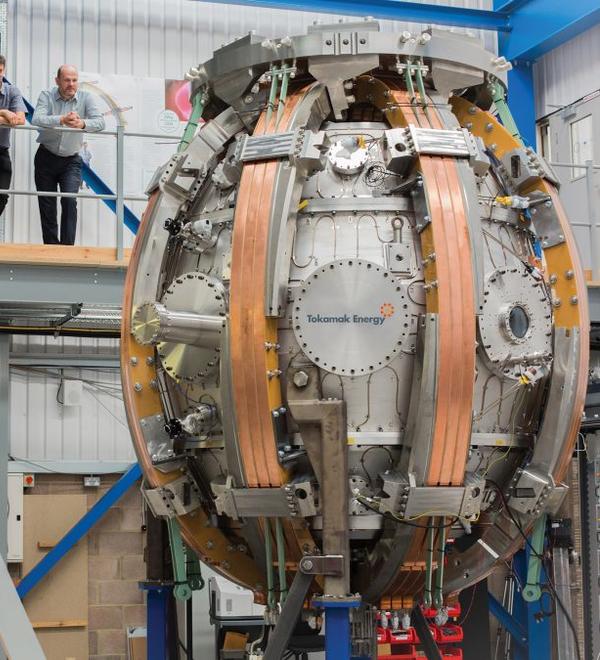 tokamak energy st40 retouched 900x675